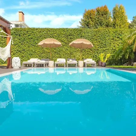 Aroeira Paradise House Szálloda 4*