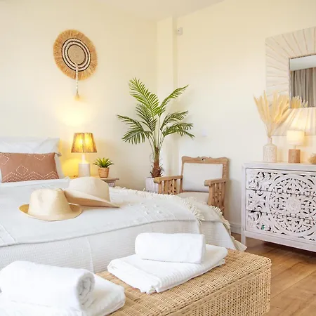 Szálloda Aroeira Paradise House 4*